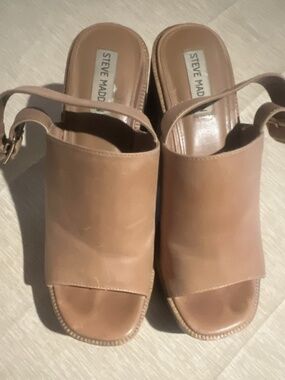 Steve Madden Buckle Ankle Strap Tan Leather Slingback Block Heel